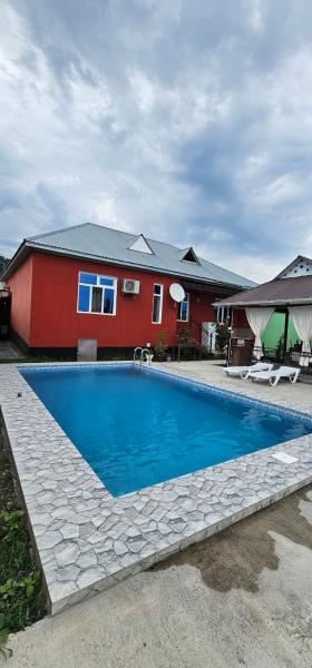 Red villa RVN
